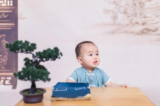 阿克苏二岁宝宝发型